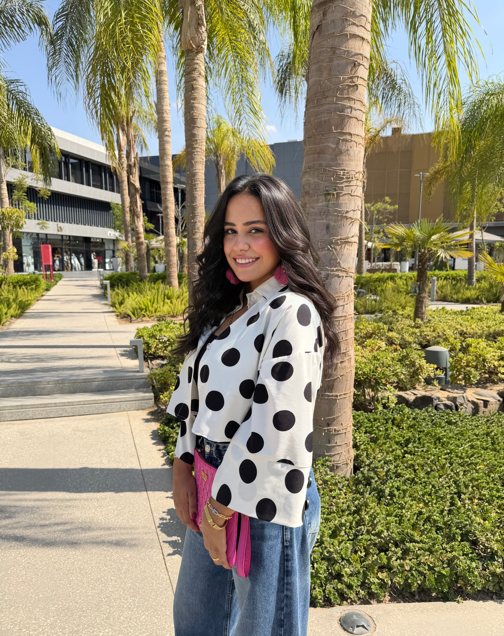 Wide polka dots