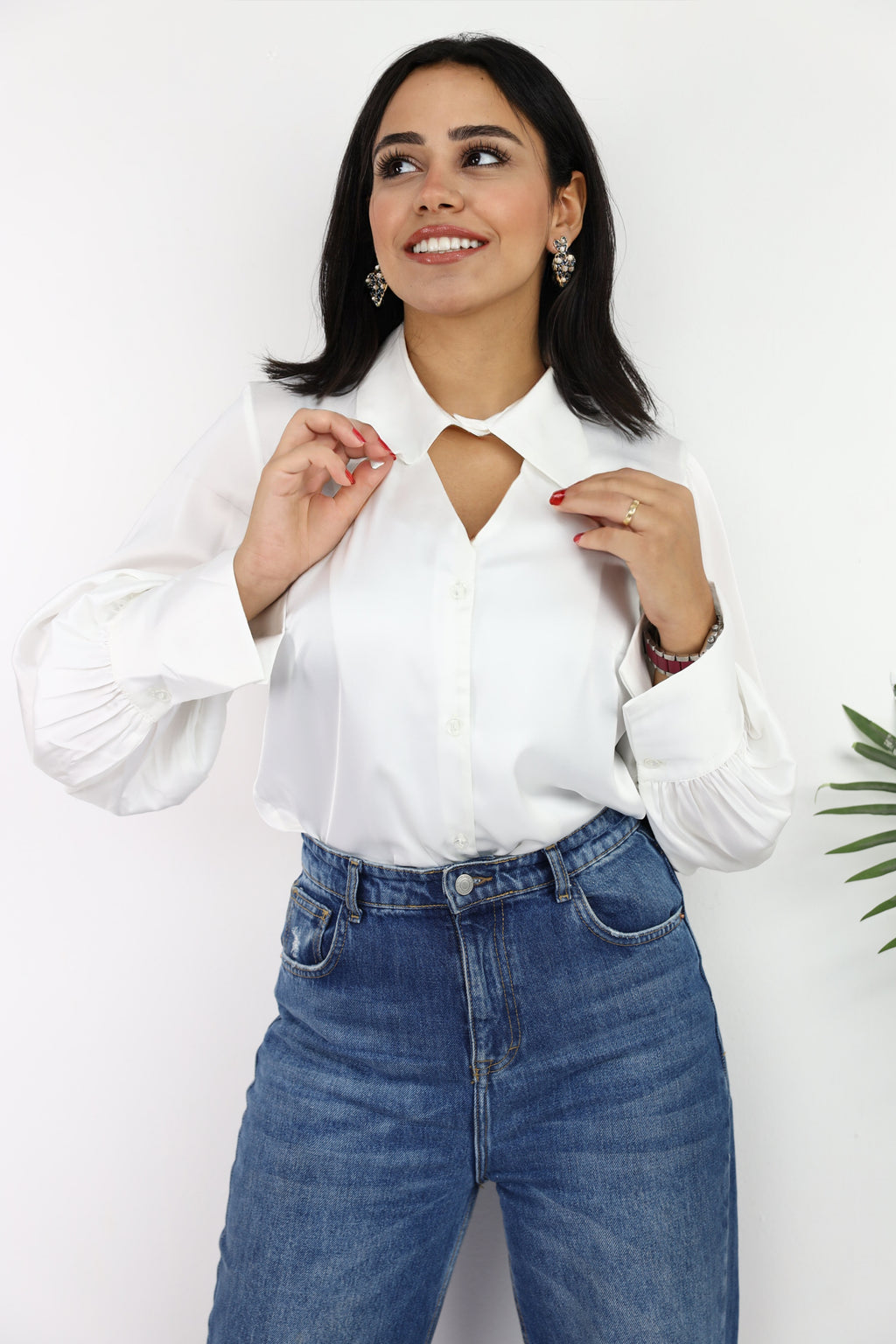 White silk muse